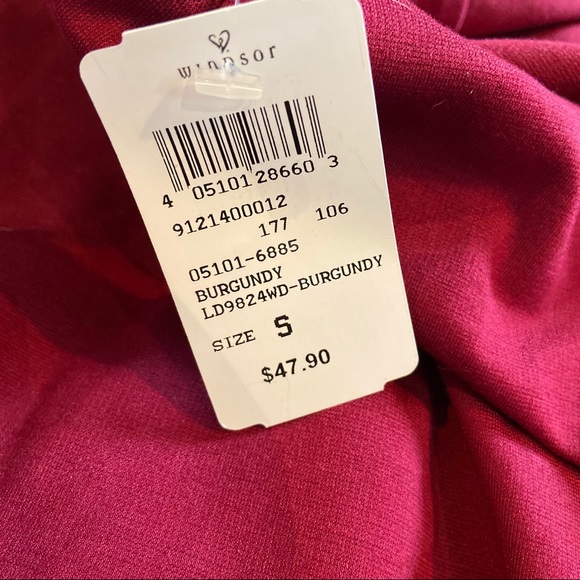 SOLD NWT Maroon Lace Back Flare Dress Small - Picture 10 of 15